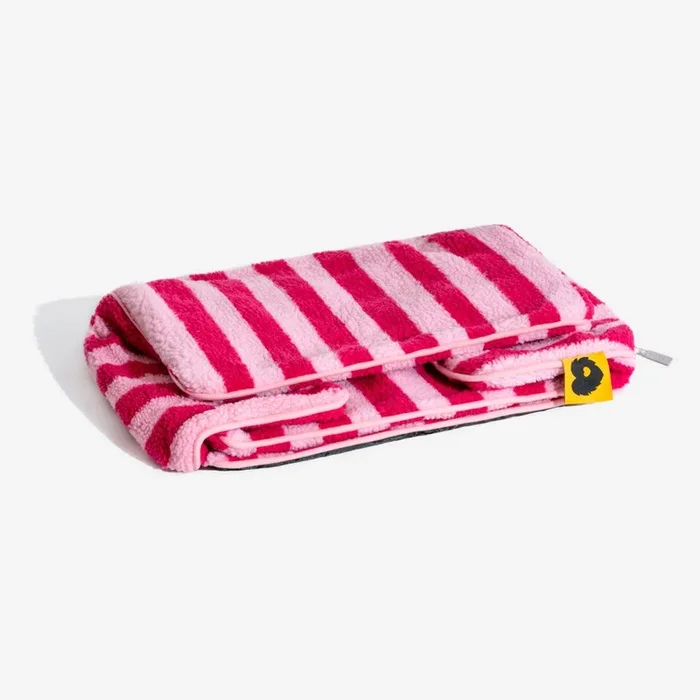 Bed Cover – Trendy Striped Faux Lambswool Double Layer Dog & Cat Sofa Bed