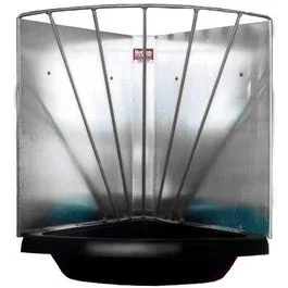 Behlen Wall/Corner Feeder with Bottom