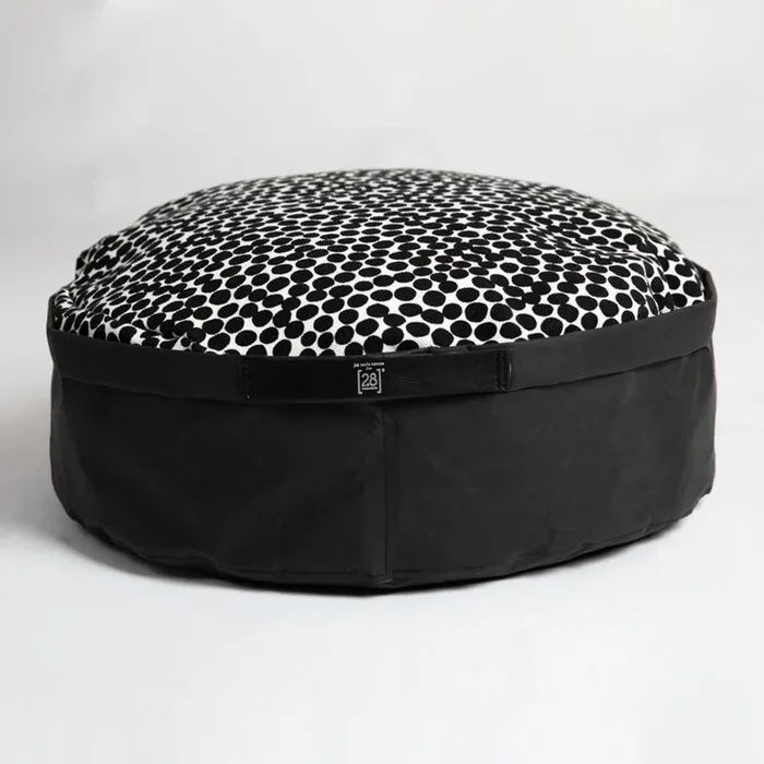 Paper Cushion – Irving