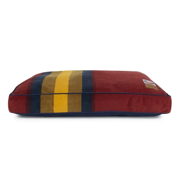 Pendleton Zion National Park Pet Napper Fleece Dog Bed